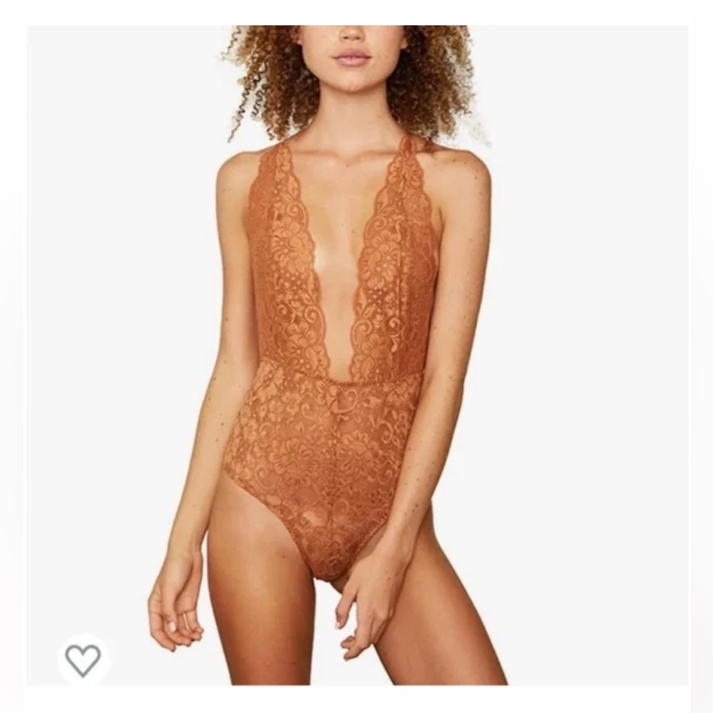 We are HAH Comin' in HAHT Lace Bodysuit in Brown Sugar